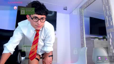 JHONNATHAN online show from 01-15-26, 09:07