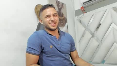 Snapshot of jhonny_flames7 chatting on 01-17-25, 10:11 jhonny online show from 01-17-25, 10:11