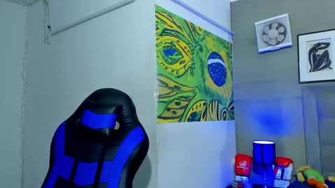 jhonny online show from 11-24-25, 04:12