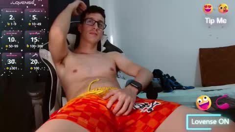 Snapshot of jhonny_hot_s chatting on 09-17-25, 07:59 Jhonny independent model online show from 09-17-25, 07:59