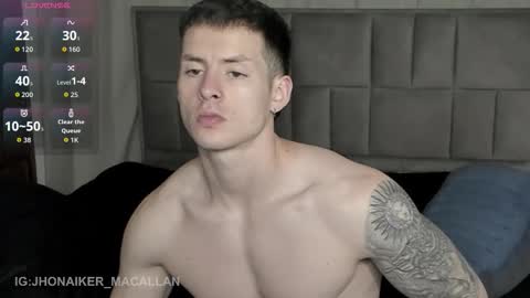 Jhonaiker online show from 09-24-25, 01:42