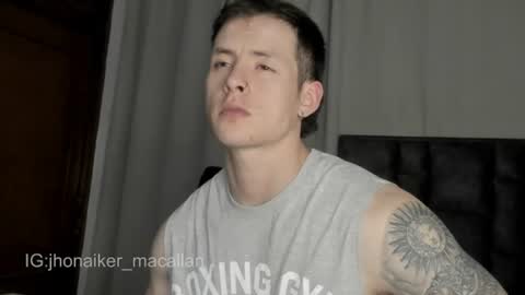 Snapshot of jhonny_macallan chatting on 06-17-26, 05:54 Jhonaiker online show from 06-17-26, 05:54