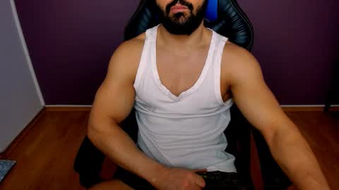 Snapshot of jhonnyboy007 chatting on 01-09-25, 08:45 Black Diamond online show from 01-09-25, 08:45