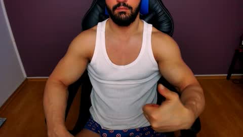 Snapshot of jhonnyboy007 chatting on 02-07-25, 07:07 Black Diamond online show from 02-07-25, 07:07