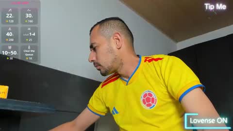 Jhony Alzate online show from 07-17-26, 12:12