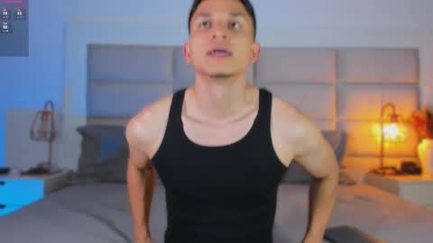 Jhosua Hunt online show from 11-29-25, 04:04