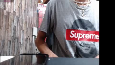 jhosuamoore2 online show from 11-08-25, 12:22