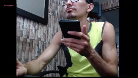 jhosuamoore2 online show from 05-24-26, 12:10
