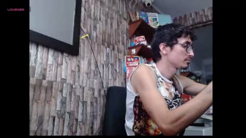 jhosuamoore2 online show from 07-25-26, 12:14