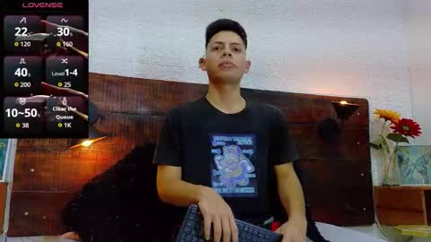 Snapshot of jhosuavega chatting on 09-17-25, 02:02 jhosuavega online show from 09-17-25, 02:02