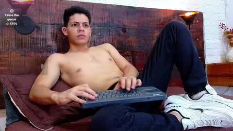 Snapshot of jhosuavega chatting on 11-07-25, 11:49 jhosuavega online show from 11-07-25, 11:49