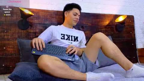 Snapshot of jhosuavega chatting on 12-03-25, 02:08 jhosuavega online show from 12-03-25, 02:08