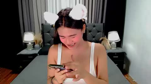 Snapshot of jhuliana_and_charles_room chatting on 06-14-26, 08:49 jhuliana_and_charles_room online show from 06-14-26, 08:49