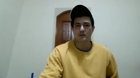 Snapshot of jhwozy chatting on 02-22-25, 04:40 jhwozy online show from 02-22-25, 04:40