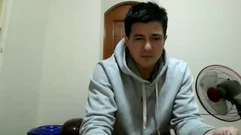 jhwozy online show from 11-22-25, 03:33