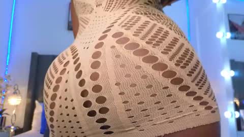 jiah online show from 03-11-26, 01:55