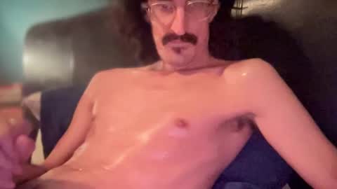 Jigz1986 online show from 03-19-26, 01:42