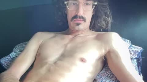 Jigz1986 online show from 06-10-26, 08:35