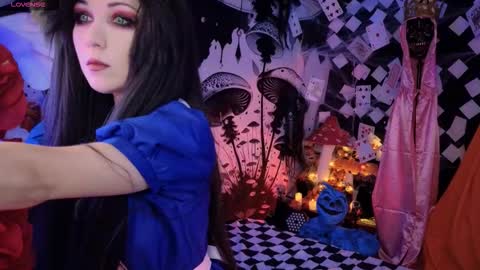 Snapshot of jiglipuf chatting on 11-08-25, 03:07 online show from 11-08-25, 03:07