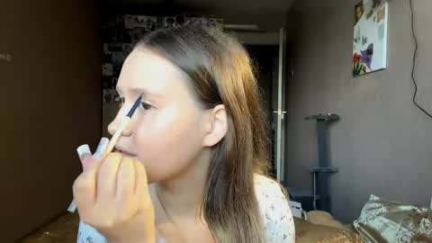 Snapshot of jillmatacale chatting on 06-10-26, 02:16 Stacy online show from 06-10-26, 02:16