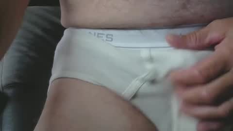 jim2hot online show from 09-29-25, 04:23