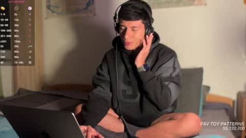 Snapshot of jim_dancer chatting on 07-19-26, 08:45 jim_dancer online show from 07-19-26, 08:45