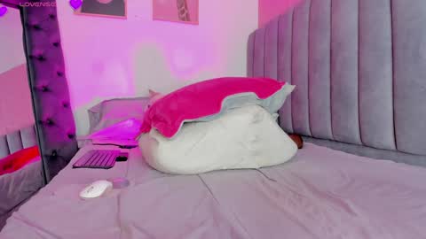 Snapshot of jimerestrep chatting on 02-04-25, 06:36 Jime online show from 02-04-25, 06:36