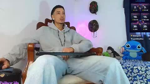 Snapshot of jimm66_ chatting on 10-17-25, 01:57 Jimm Independent Model online show from 10-17-25, 01:57