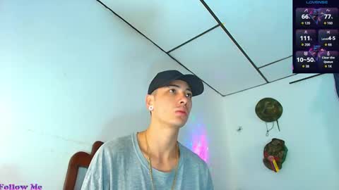 Jimm  Independent Model  online show from 01-08-26, 01:02