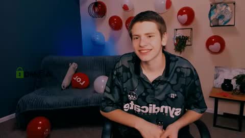 Snapshot of jimmie_hot chatting on 02-20-25, 01:57 your dream online show from 02-20-25, 01:57