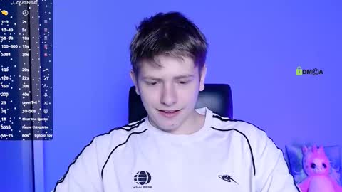 Snapshot of jimmie_hot chatting on 09-14-25, 07:13 your dream online show from 09-14-25, 07:13