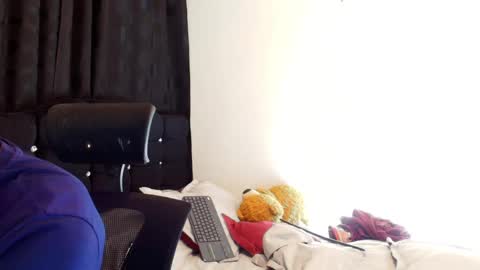 Snapshot of jimmy_classic chatting on 05-02-26, 11:32 jimmy_classic online show from 05-02-26, 11:32