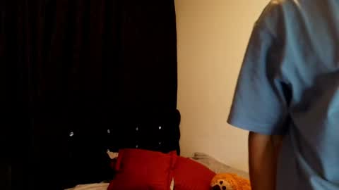 Snapshot of jimmy_classic chatting on 05-10-26, 11:43 jimmy_classic online show from 05-10-26, 11:43