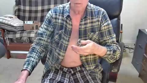 Snapshot of jimmy_d47 chatting on 03-12-25, 02:01 jimmy_d47 online show from 03-12-25, 02:01