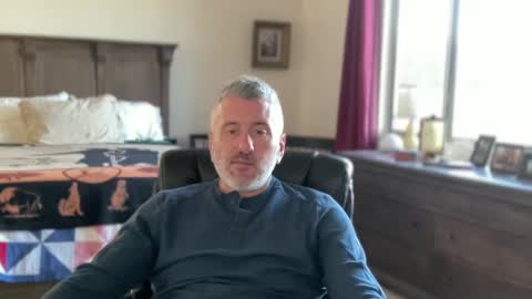 Snapshot of jimmyaaron chatting on 02-02-25, 04:00 Dad of Three online show from 02-02-25, 04:00