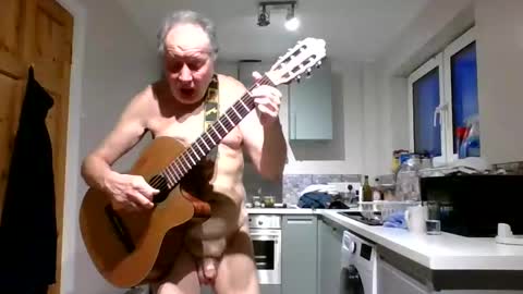 Snapshot of jimmybenido chatting on 02-11-25, 05:29 Jim Redgewell online show from 02-11-25, 05:29