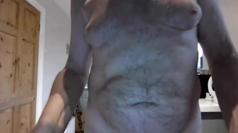Snapshot of jimmybenido chatting on 09-26-25, 04:11 Jim Redgewell online show from 09-26-25, 04:11