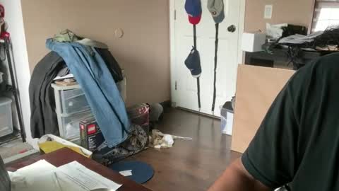 Snapshot of jimmythe47 chatting on 11-14-25, 08:40 jimmythe47 online show from 11-14-25, 08:40