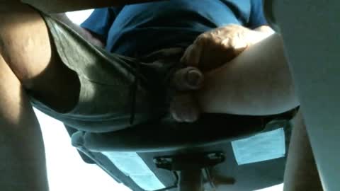 Snapshot of jimsundies chatting on 05-18-26, 03:24 jimwellhung online show from 05-18-26, 03:24