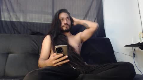 jin_woosex online show from 11-01-25, 08:22