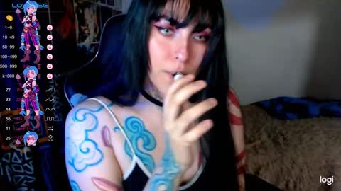 Snapshot of jinx_25 chatting on 12-12-24, 01:10  Jinx  online show from 12-12-24, 01:10