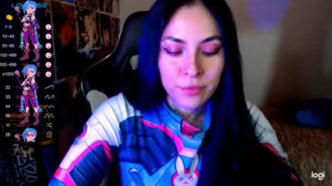 Snapshot of jinx_25 chatting on 12-15-24, 04:40  Jinx  online show from 12-15-24, 04:40