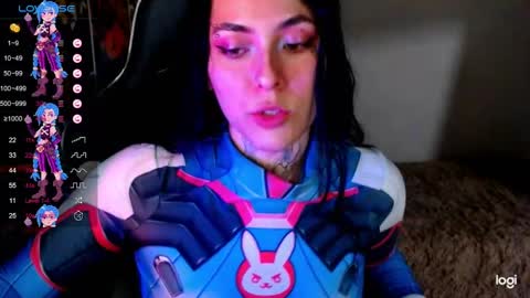Snapshot of jinx_25 chatting on 01-11-25, 10:51  Jinx  online show from 01-11-25, 10:51