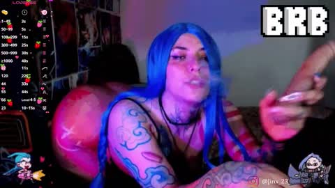 Snapshot of jinx_25 chatting on 09-29-25, 12:38  Jinx  online show from 09-29-25, 12:38