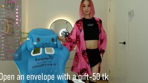 Snapshot of jinx_boom chatting on 02-12-25, 08:06 jinx_boom online show from 02-12-25, 08:06