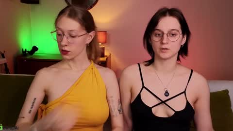 Snapshot of jitoon_exe chatting on 02-02-25, 05:48 Hey Guys We are Julia ginger  Tina brunette online show from 02-02-25, 05:48