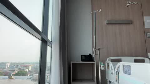 Snapshot of jiwon4u chatting on 02-17-25, 09:13 Jiwon online show from 02-17-25, 09:13