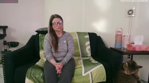 Nicole  Allen online show from 12-04-24, 12:19