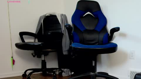 Nicole  Allen online show from 04-06-26, 10:44