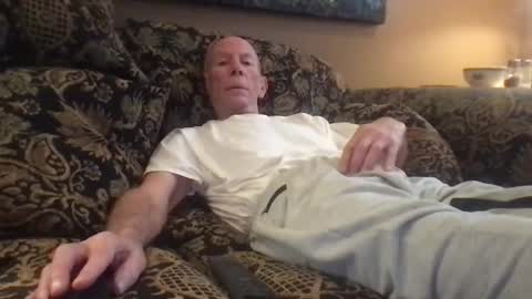 Snapshot of jlk7777 chatting on 12-12-24, 06:42 jlk7777 online show from 12-12-24, 06:42